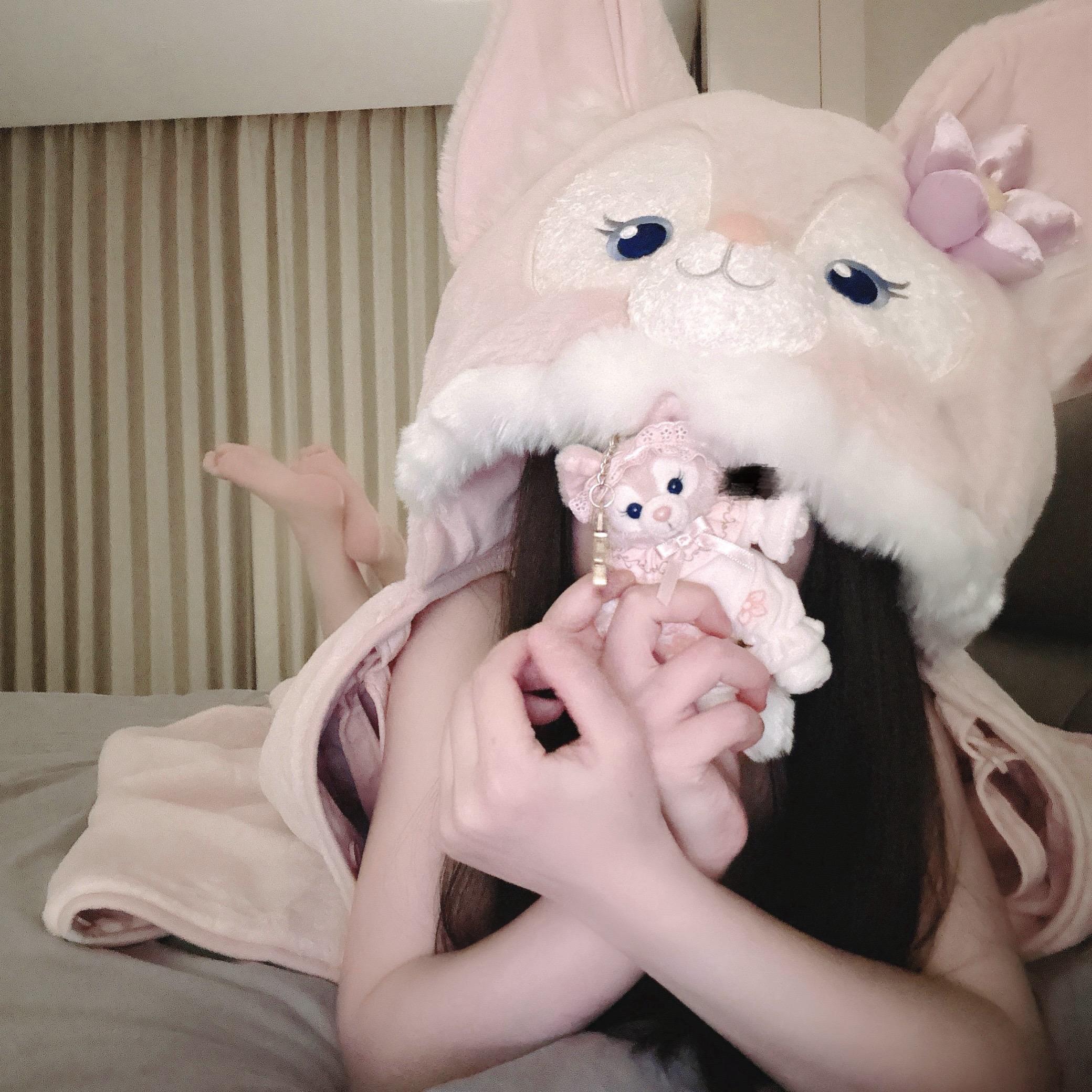 💕៸៸᳐⦁⩊<៸៸᳐ ੭ﾞ🐾♡♡♡♡