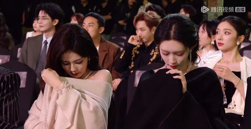 白鹿孟子义一白一黑，太好笑了这俩人😂演我上课开小差白鹿孟子义 舆情监测 ✨ 星