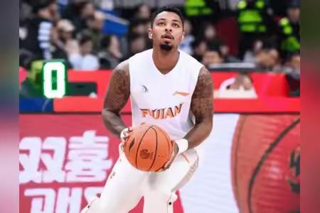 今晚CBA只有两场比赛。有看点的，只剩一场，辽宁对福建。本来辽宁和福建是没有可看