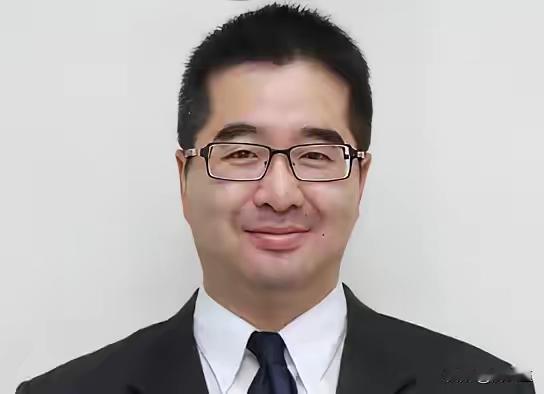 国民党的萧旭岑副主席，当记者问他台湾国籍的问题，他张嘴就来：台湾和大陆没国籍问题