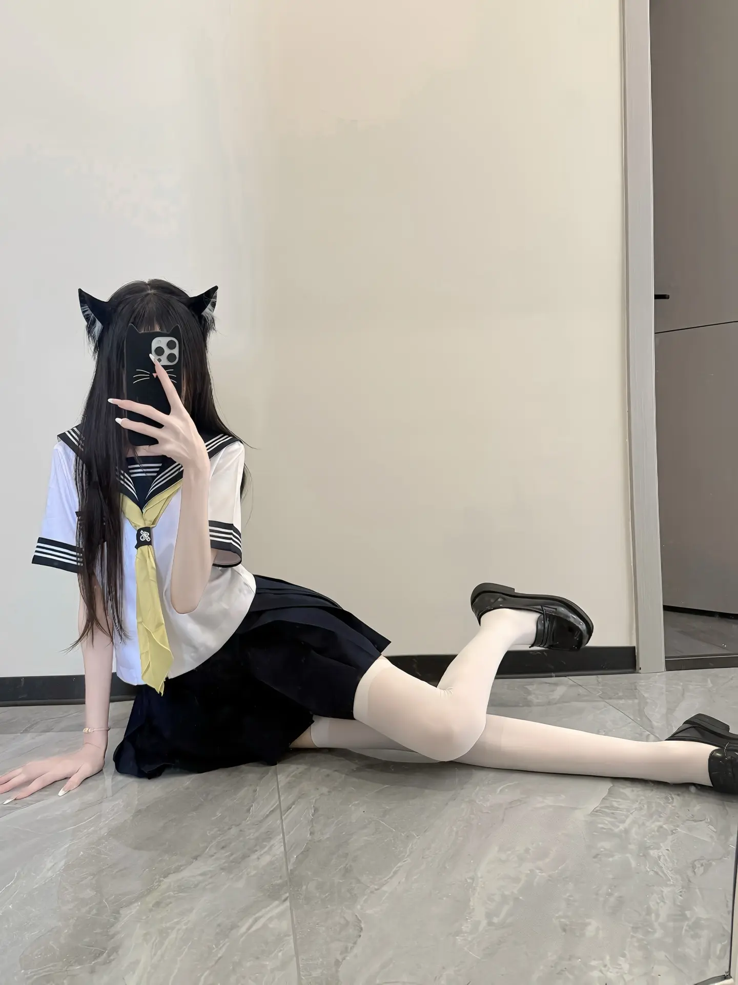 幸福就像猫追自己的尾巴 ₌᳐･֊･₌᳐੭