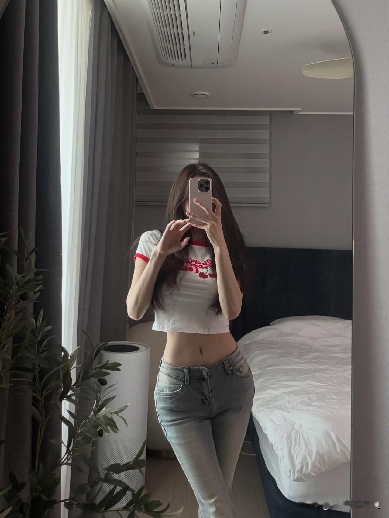跌跌撞撞的日子里，也要打捞其中的闪亮与美好。