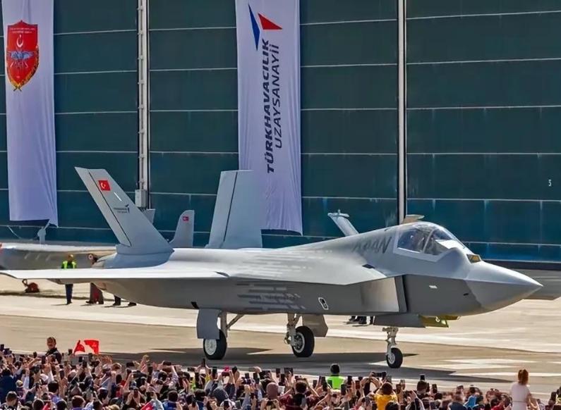 印尼空军被耍了？
6月11日才和土耳其签协议，将购买48架土耳其的“五代”可汗战