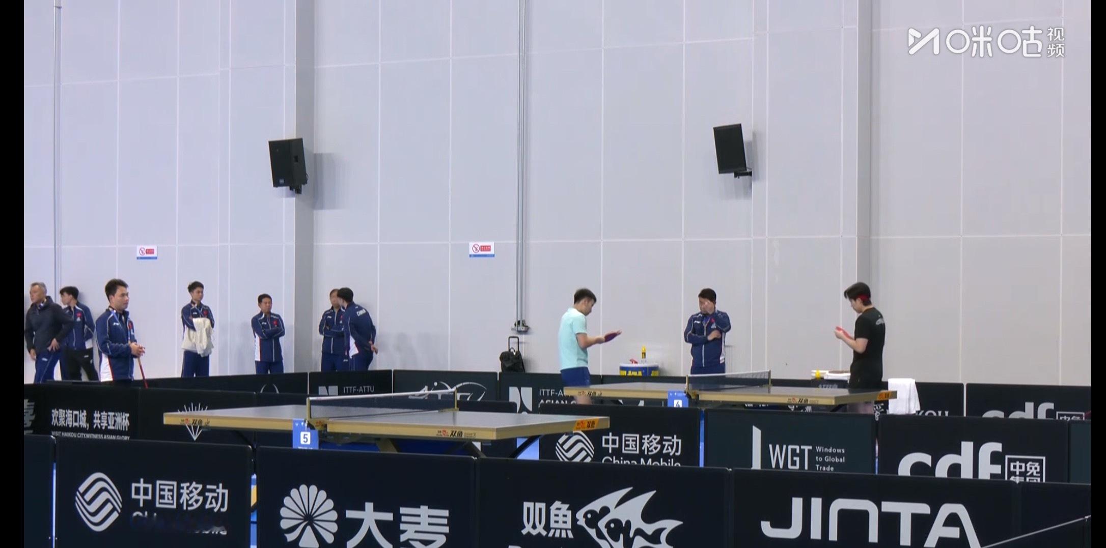 诶呀妈呀 “群像” 