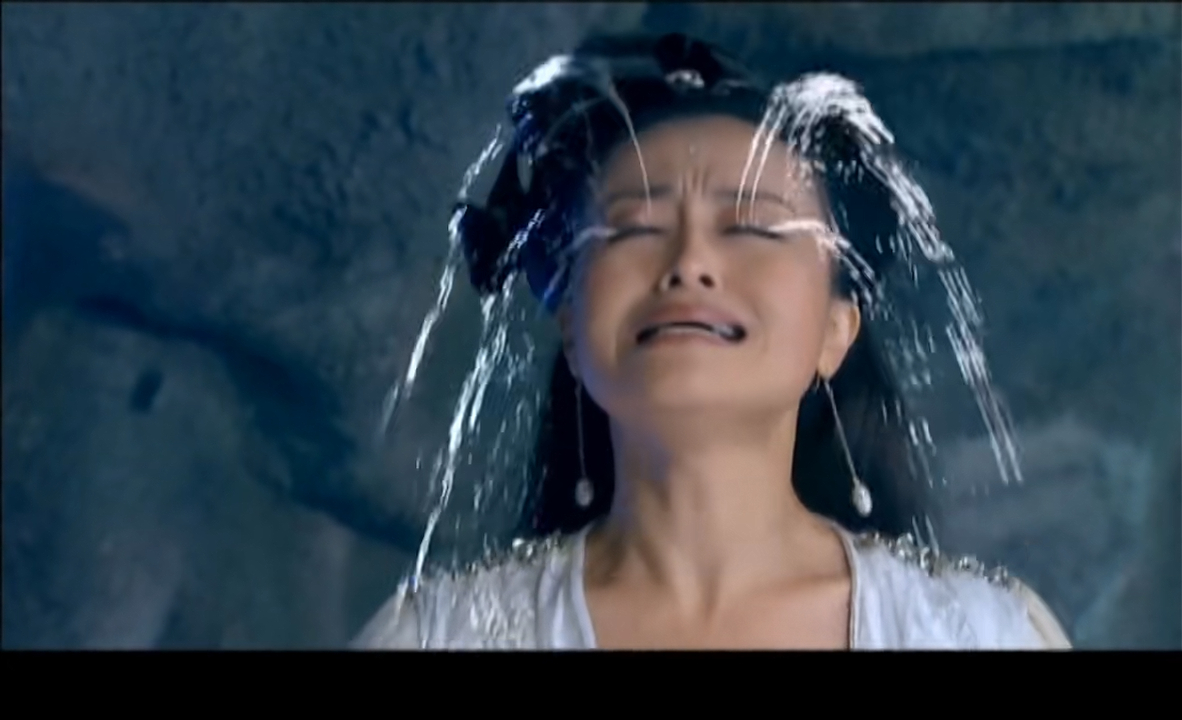 追了部老剧《仙女湖》。老一辈的人呀在特效这块下手没轻没重的暑你会评