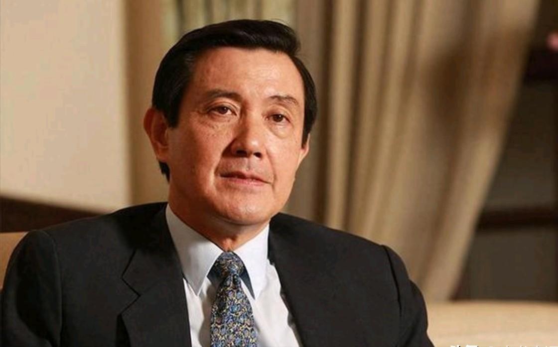 马英九终于做出了一个正确的决定！4月20日，围绕马英九基金会的财务纪律一事终于迎