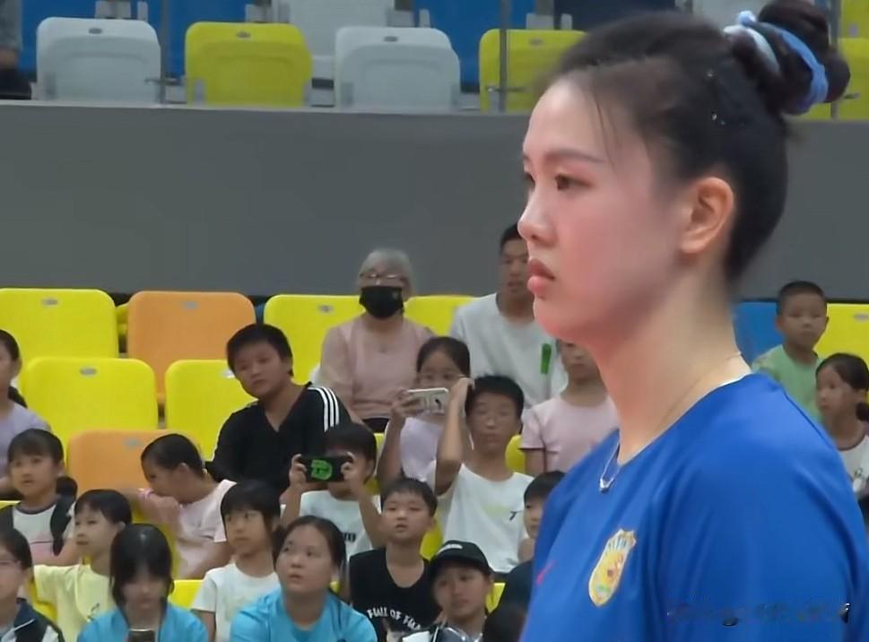 张常宁的比赛看一场少一场了！这么好的竞技状态，不打国家队真的可惜了！这两天看张常