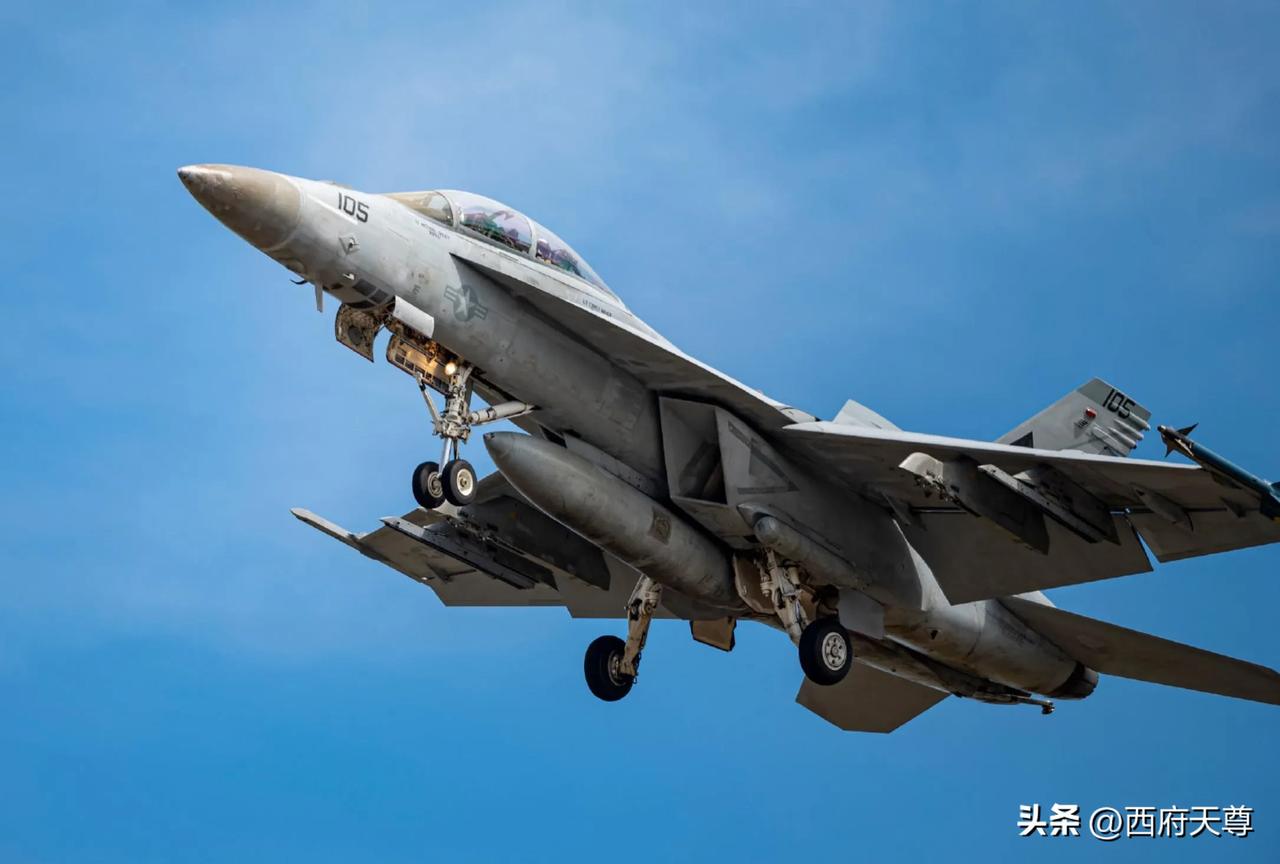 美国和以色列如果幻想通过空袭和轰炸，就让伊朗现政权更迭的话，这在目前看起来，几乎