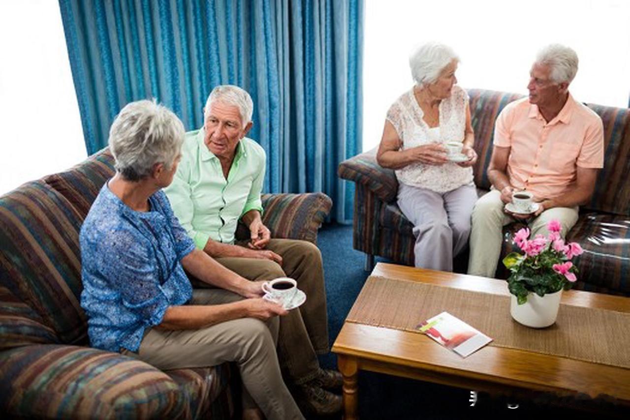 俞敏洪开50-75岁退休俱乐部老年文娱俱乐部 俞敏洪 俞敏洪这波操作太会了，开了