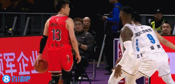 郭艾伦的球感就是尺 丨 CBA    王力宏说过，改变世界改变自己。也就是说改变