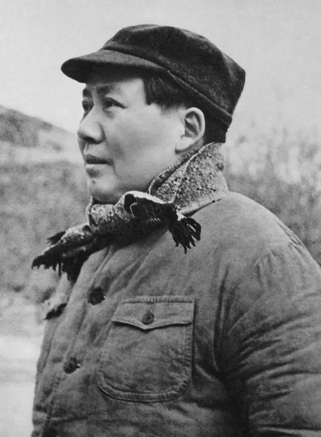 1949年8月18日，毛泽东在《别了，司徒雷登》说了一番比天还大的话。这番话，在