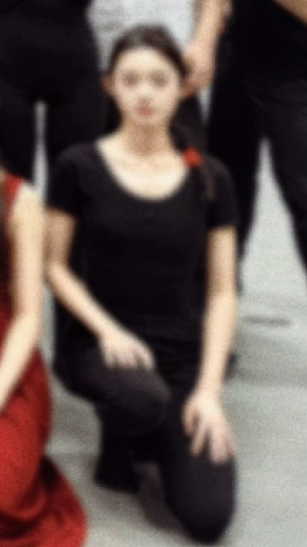 侧麻花 模糊都能感觉到好漂亮好美 头好小好瘦