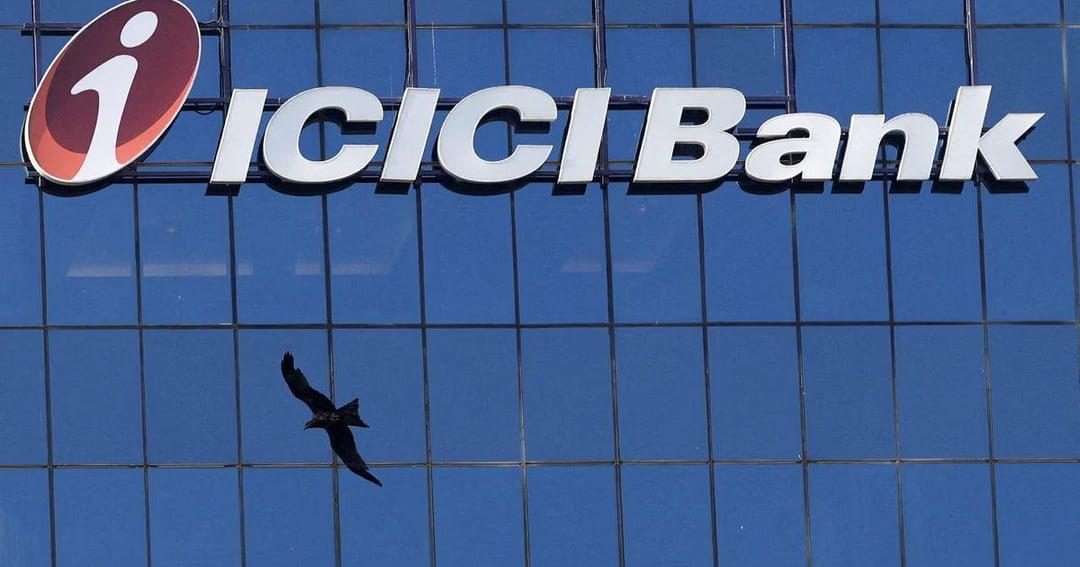 这是印度炼油商通过ICICI银行用人民币支付伊朗石油的交易。印度石油公司和信实工