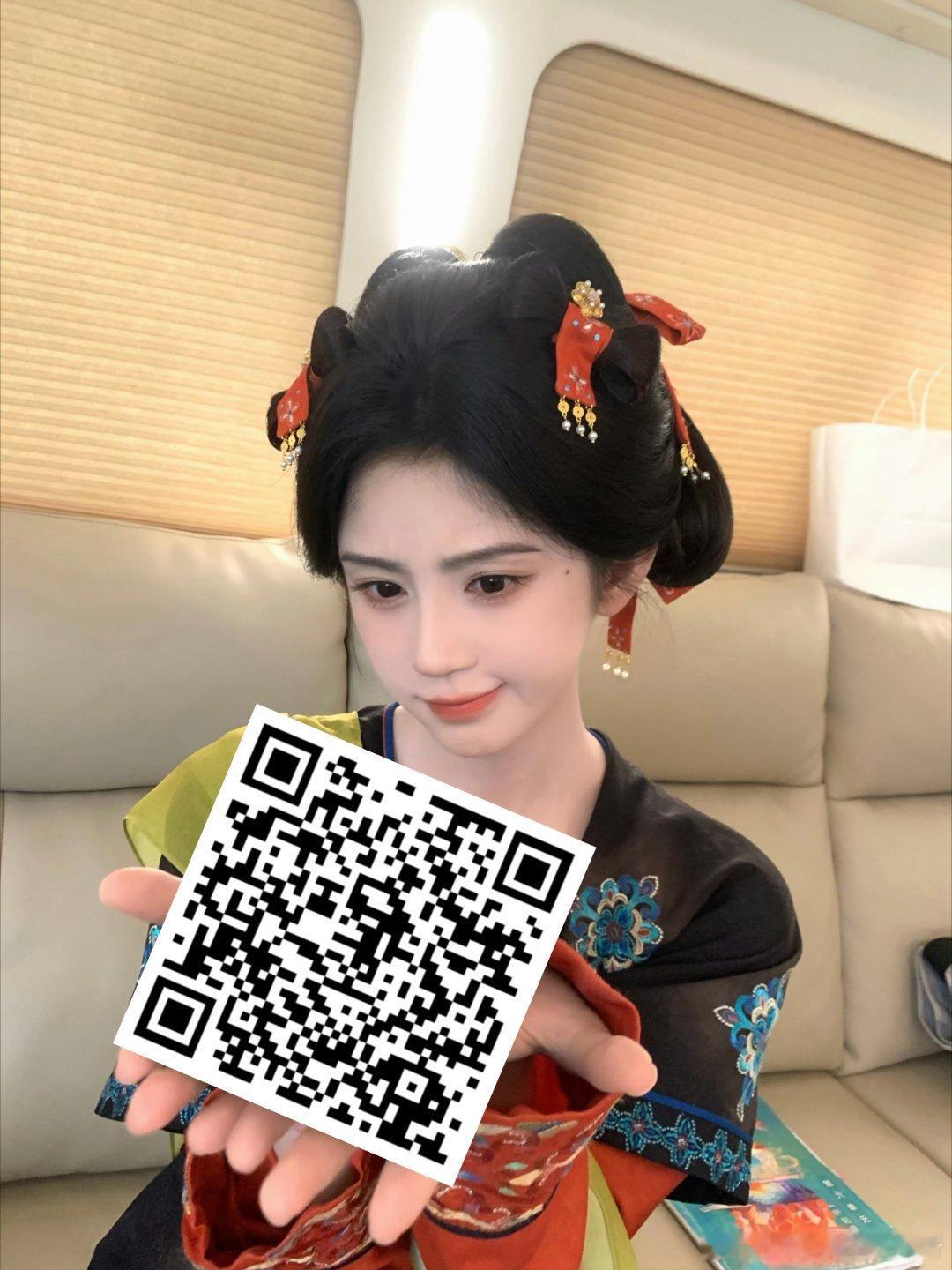 鞠婧祎鞠婧祎苏绿夏 🌸网宣组手幅发货通知🌸本次奖品已全部发出，周边奖品均不进