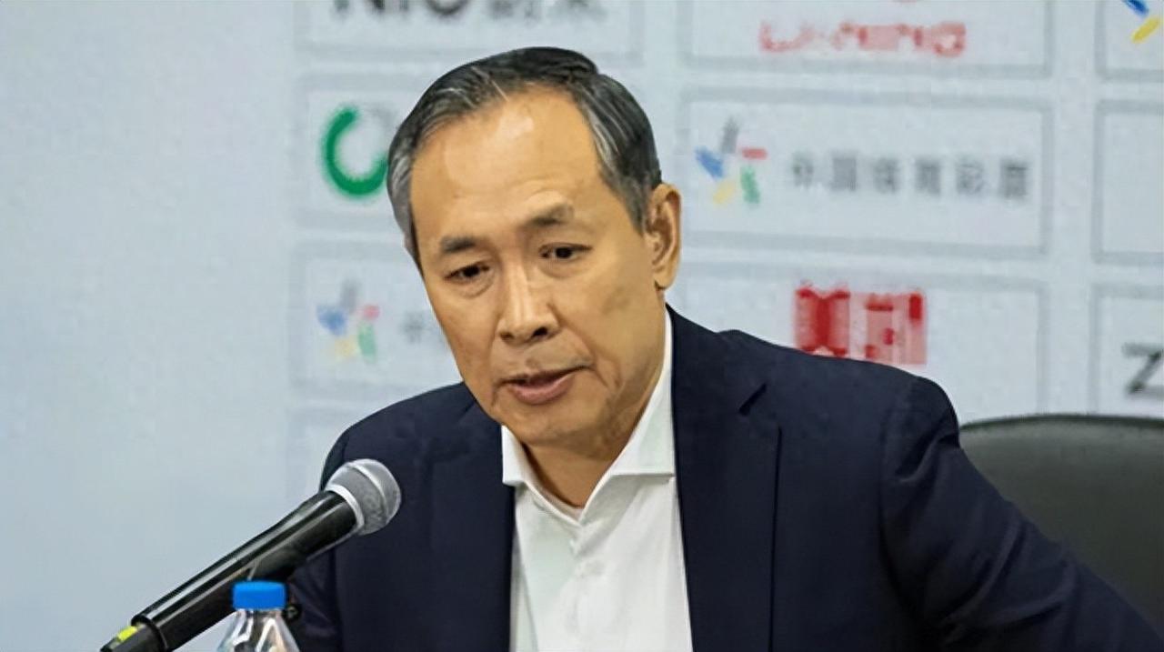 北京队下赛季是本土教练还是外教？邵华化谦说出了自己的看法
北京男篮上个赛季队伍整