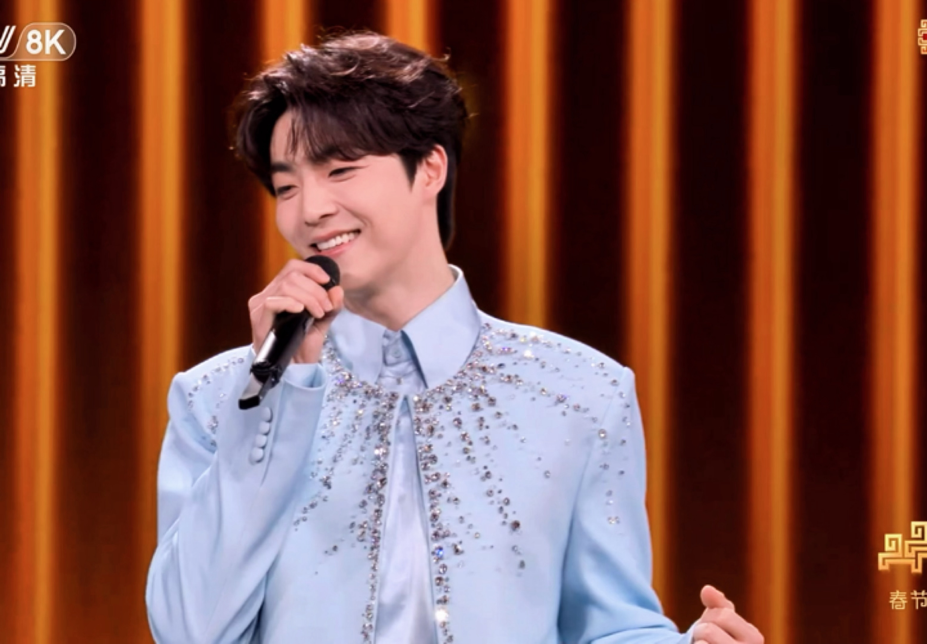 持续回味陈立农这个笑容完全是甜豆啊🥰 春晚段子大考春晚