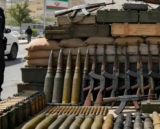 伊朗安全部队突然来了场“大扫除”，一出手就端掉了一个隐藏许久的危险网络，不仅抓了