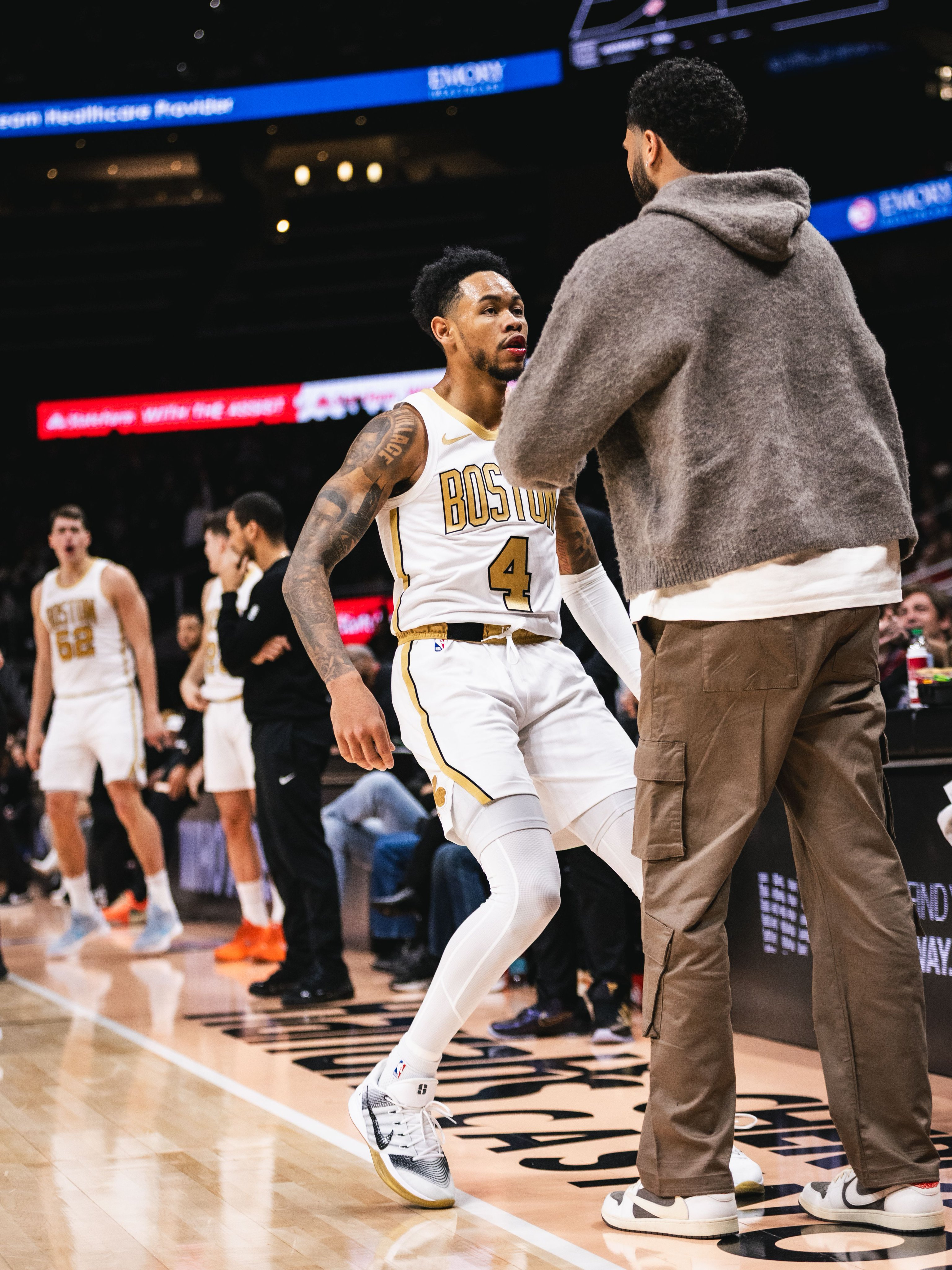 场下最棒的气氛组队员——图图🔥中文投票链接网页链接英文官网链接网页链接波士顿凯