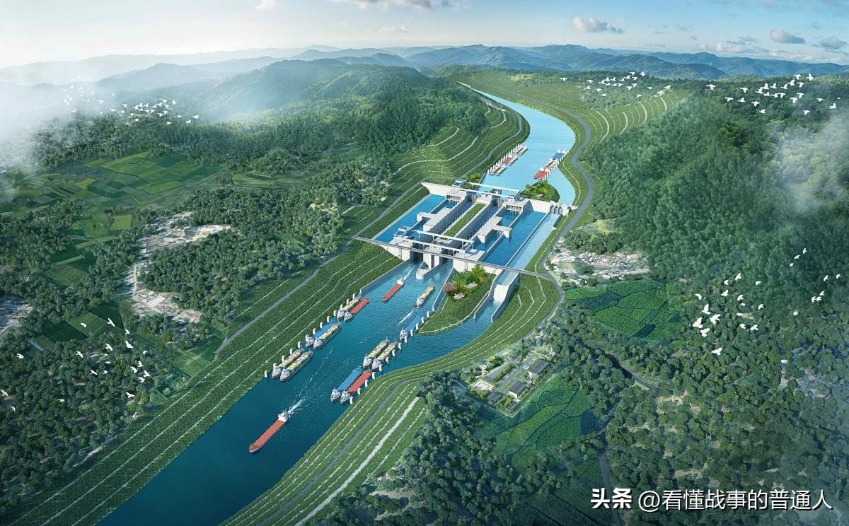 越南大使亲赴工地考察平陆运河，开口夸"降成本促贸易"，听起来像邻国祝贺。但一个年