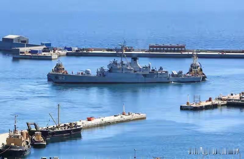 在南非的劝说下，伊朗临时退出了金砖国家“海上联合军演”
根据南非广播公司12日援