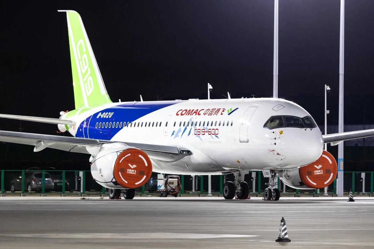 [呲牙] C919-600 短机身高原型开始进行滑跑测试了——C919-600 