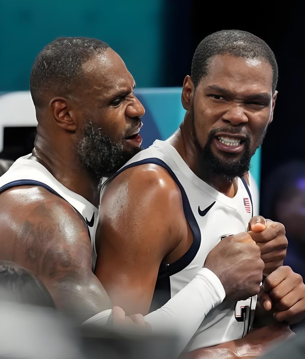 火湖生死战！真领袖碾压逃兵，胜负早已没有悬念
 
竞技体育最残酷也最热血，有人晋