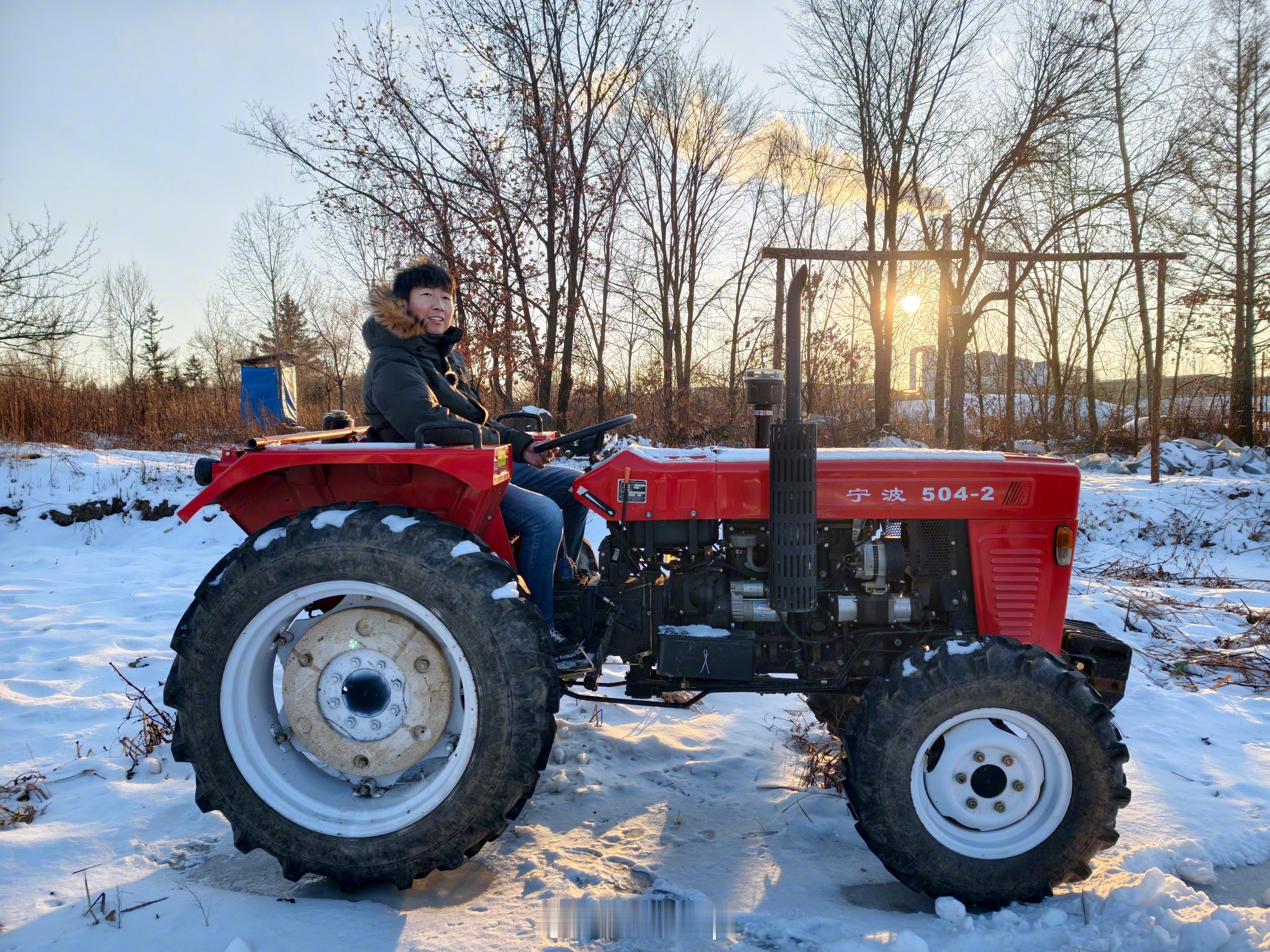 早上好，单手开敞篷车的男人最帅
