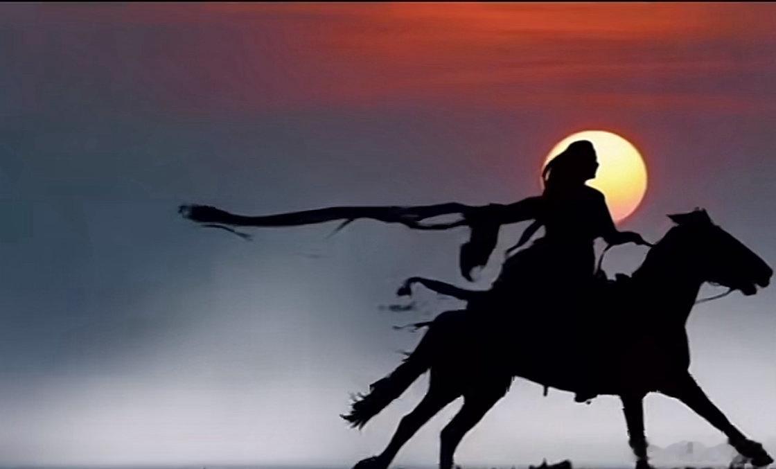 纵横山河胆气傲，英勇力战御敌悍。马蹄踏破长城路，我秦铁骑势不减。 