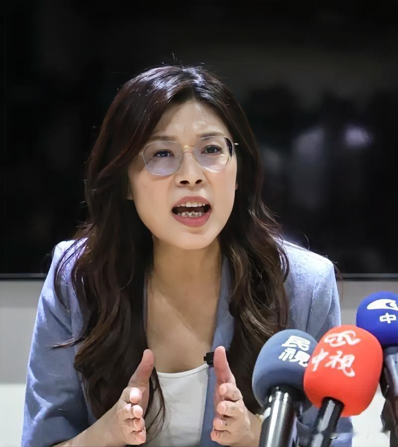 1月19日，针对台湾地区民进党在新北、台中两个蓝营重镇率先提名人选，已经开始启动