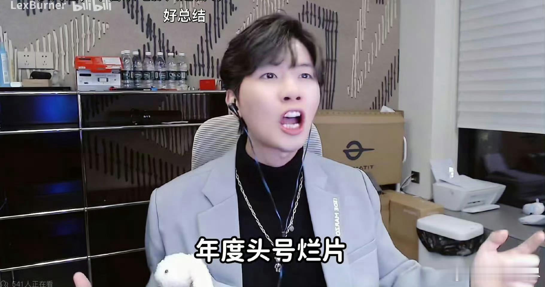 拿着上映都一个多月影片的网售比和gv 时代上映3天的网售比是觉得会唬住谁？票房口