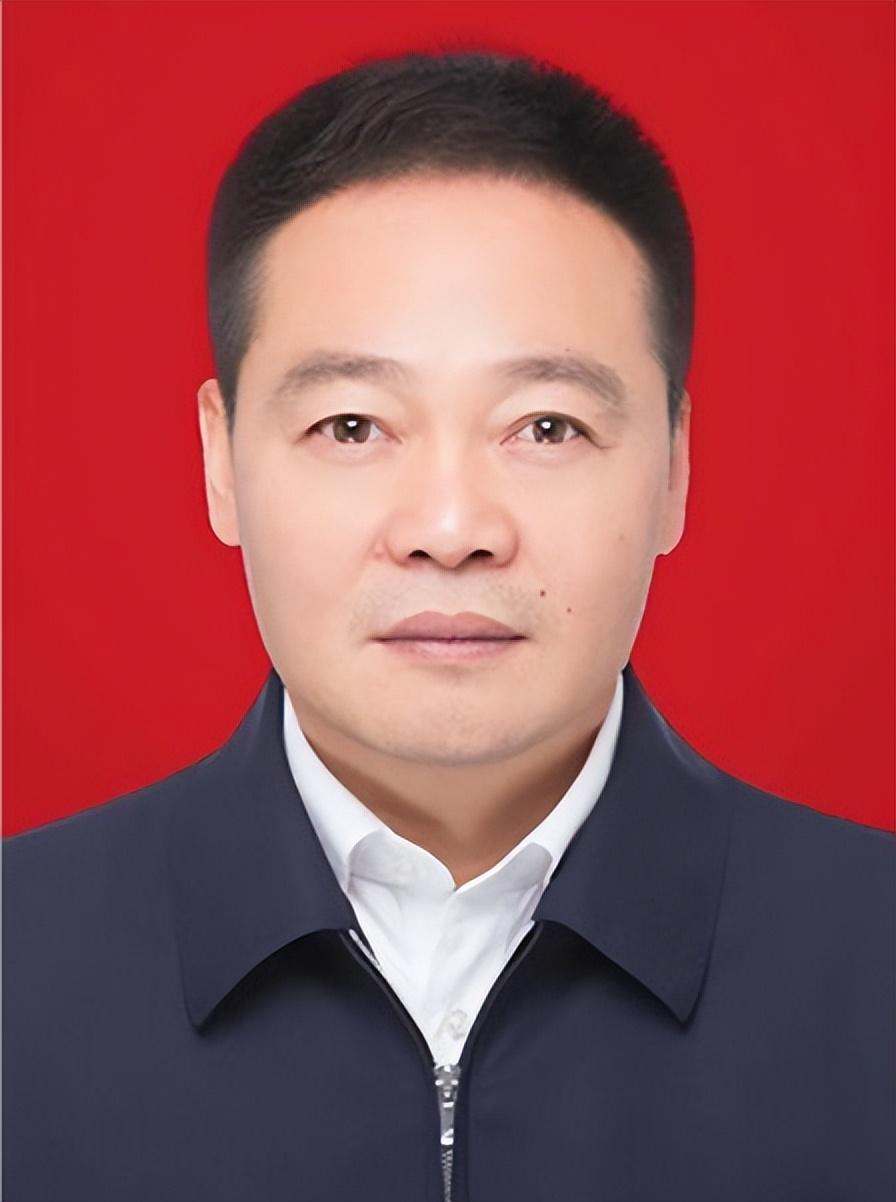 上饶市小陈去哪儿高就了？

2020年1月至今，小陈在上饶表现可圈可点。

20