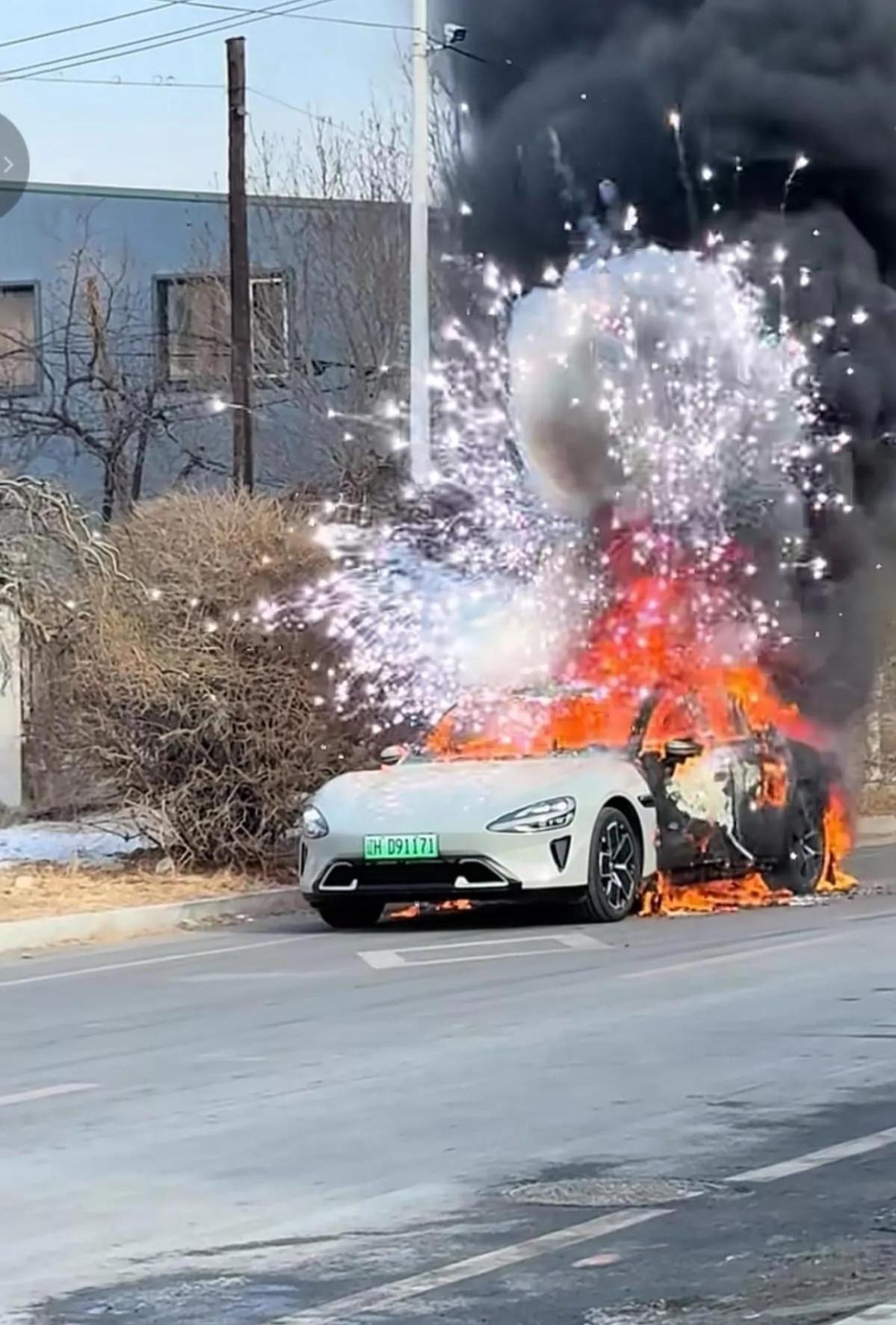 为什么越来越多的人选择小米?有吗？性价比确实高，但是在产品验证方面缺少技术底蕴的