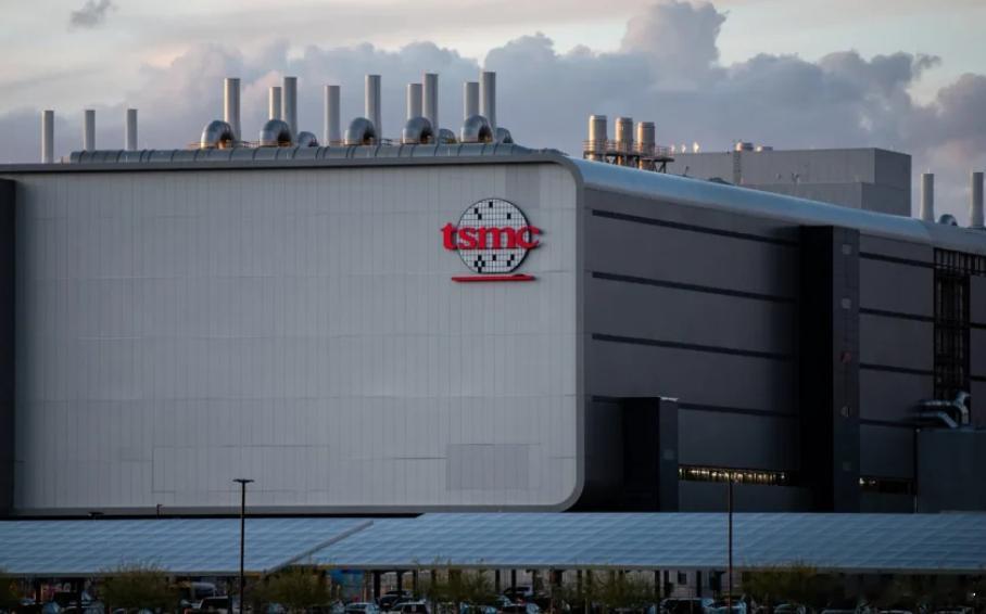 【从价值之争到筹码之争，孙玉良：美国吸光台积电的价值后可能弃台】台积电，被美国拎