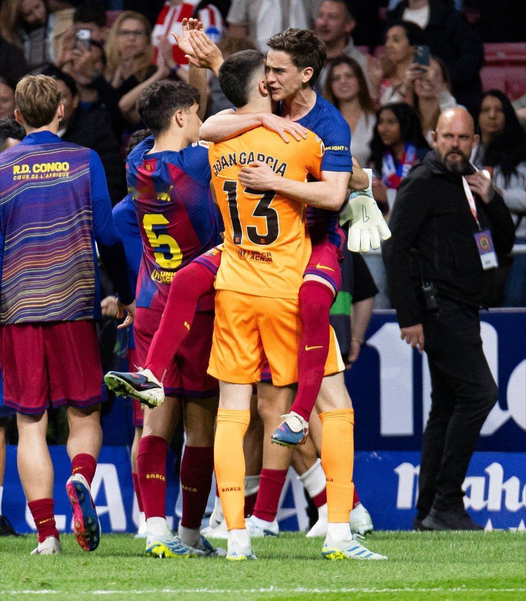 加泰电台： 巴萨球员习惯住在马德里的洲际酒店入住，但这个赛季球队输掉了国家德比，