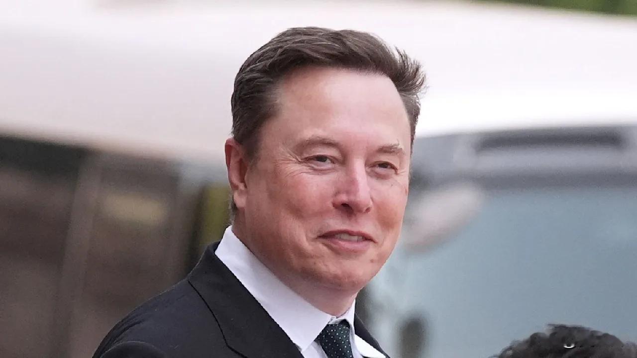 谷歌每月将向SpaceX支付近10亿美元，采购人工智能算力资源
 
谷歌与埃隆·