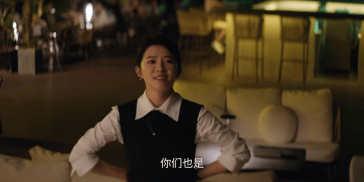 何蓝逗几个菜呀喝成这样 《即刻上场》值得追！何蓝逗的醉酒戏份演活了郭小雨的反差萌