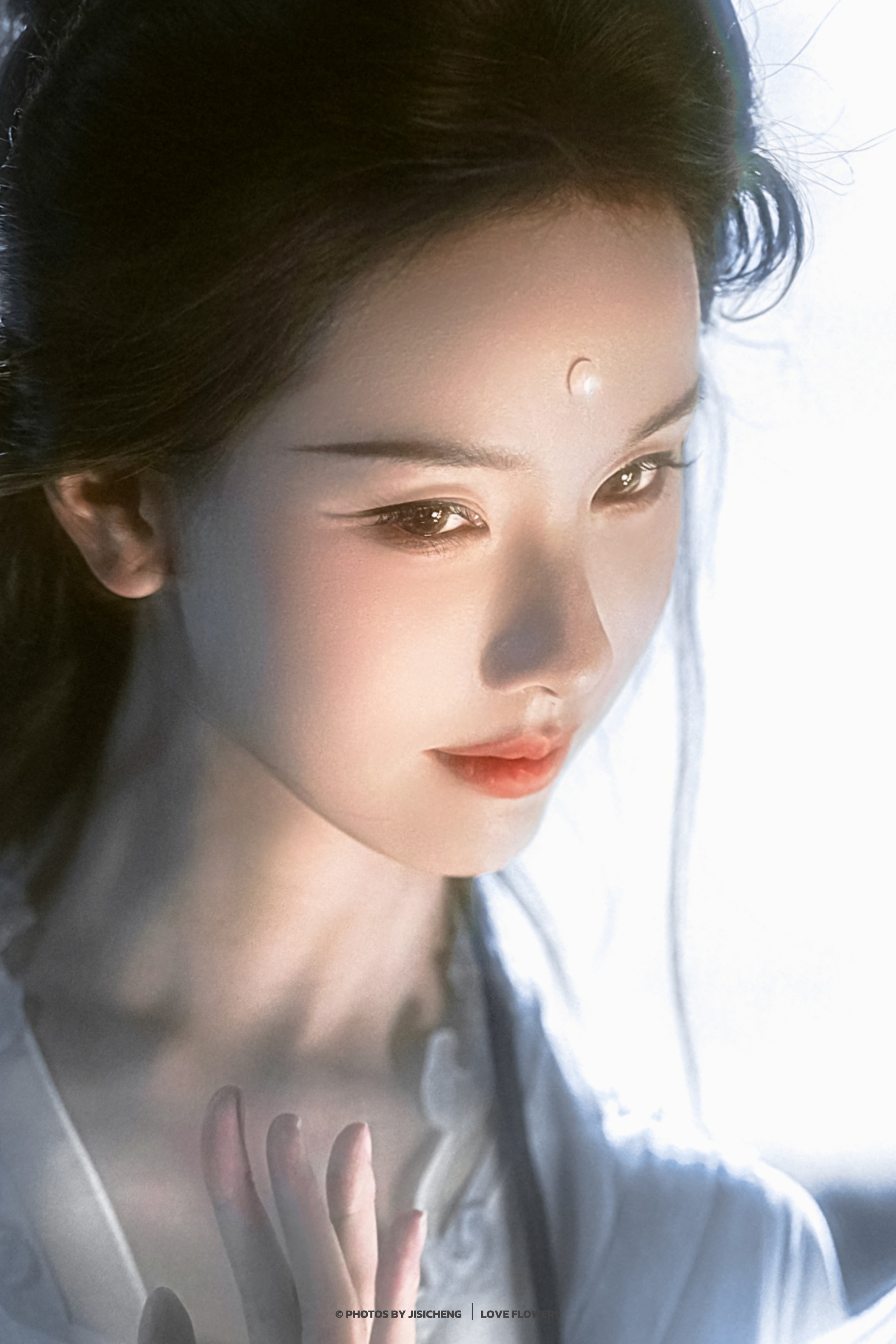 嘟嘟可太适合一心修无情道的大师姐啦❄️❄️❄️陈都灵