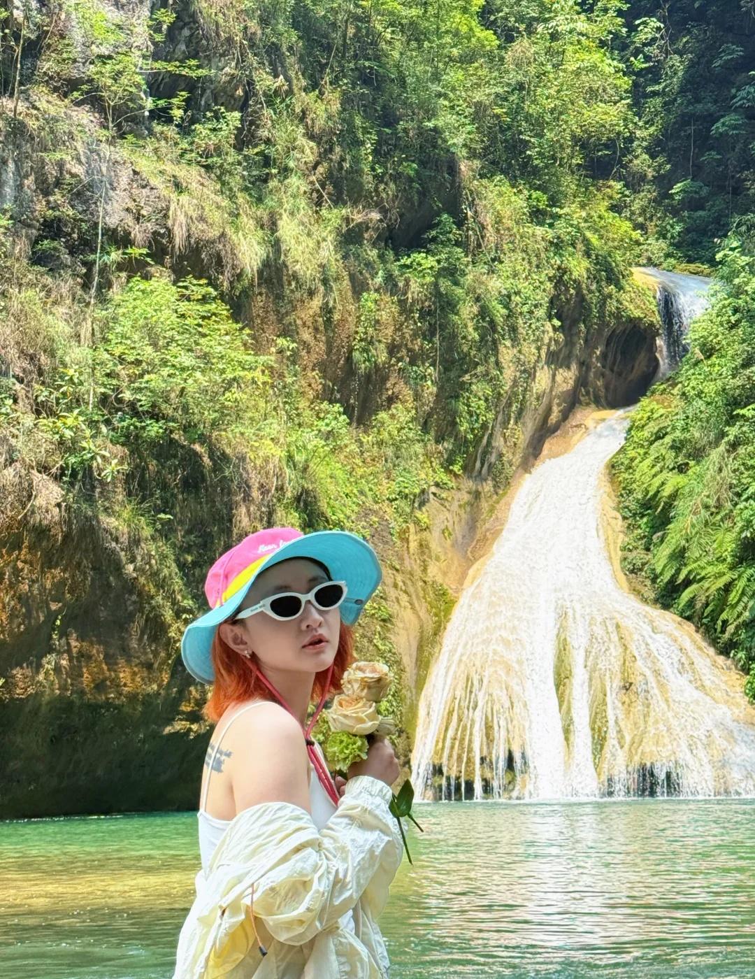 紫江地缝❌免徒步直达瀑布玩水点攻略
省流➡️导航在最后一张图（高德地图）
夏日玩