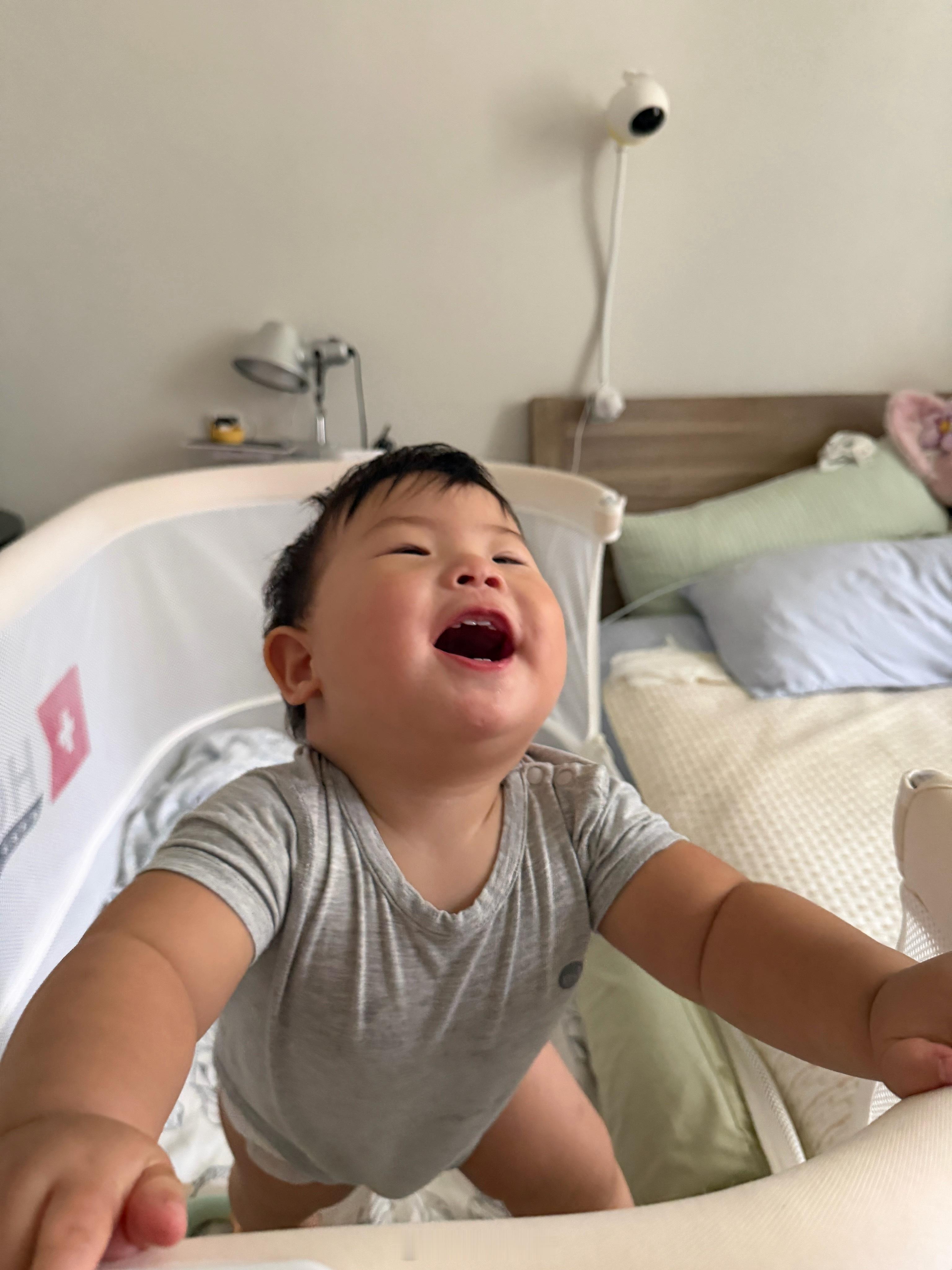 自打有了娃，我爸竟然开始整上烘培了说要让他爱孙吃上安全放心的面包明儿要来看娃 现