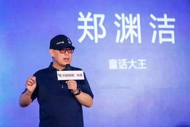 【“童话大王”郑渊洁不让儿子上学，坚持自己教，孩子现状如何？】
父母对孩子的教育