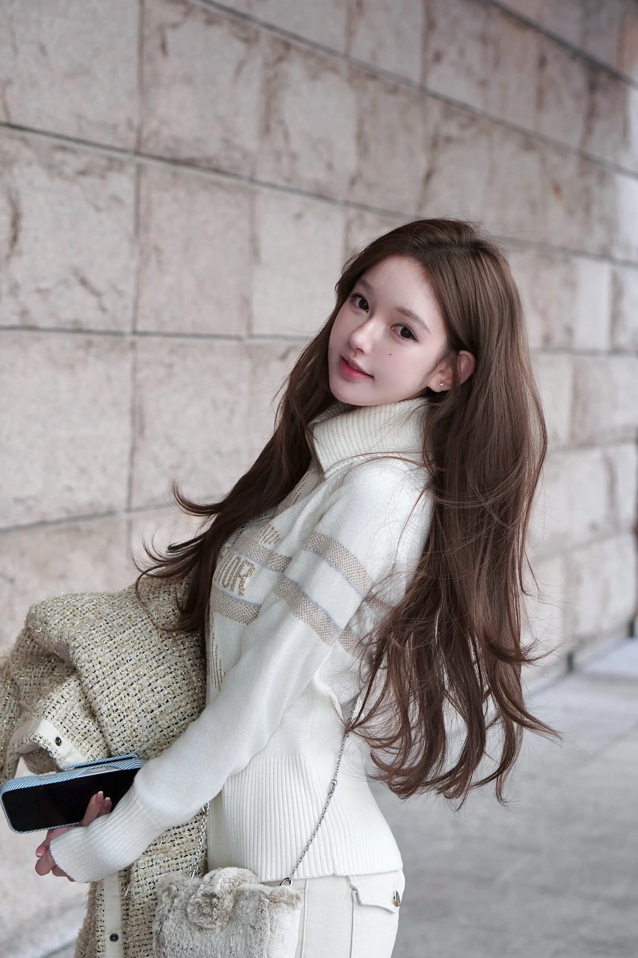 长大了就不要问别人为什么要离开  只需要和留下来的人说声谢谢