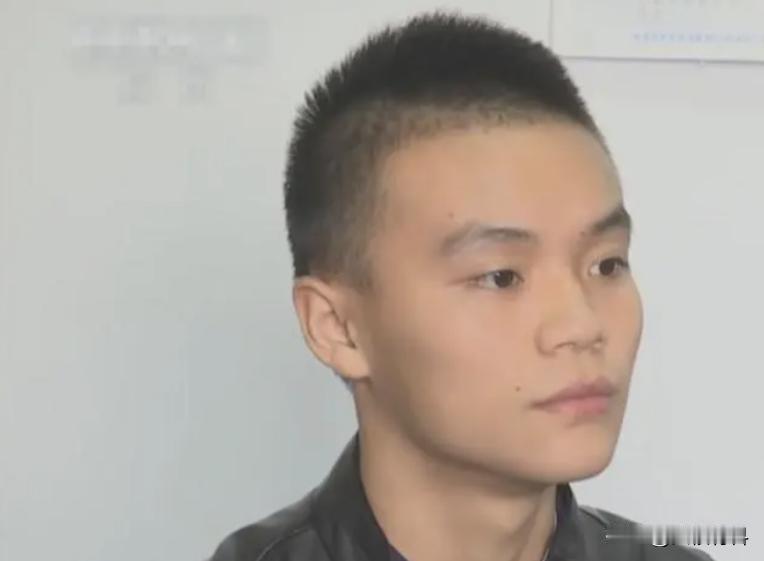 “你吸毒了！”2015年，一年轻小伙在参军体检中尿检呈阳性，随即被警方带走，经调