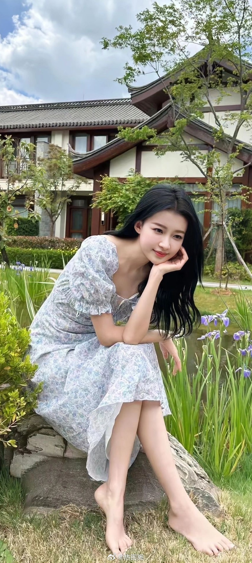 孙怡这太柔了吧，光脚丫妆造真的好美。孙怡热图阁公众号 