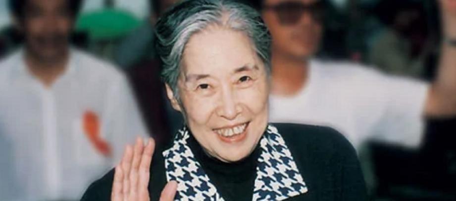 1998年拍摄刘少奇纪录片时，王光美收到一封信：奶奶，我很想再次回到中国，可以吗