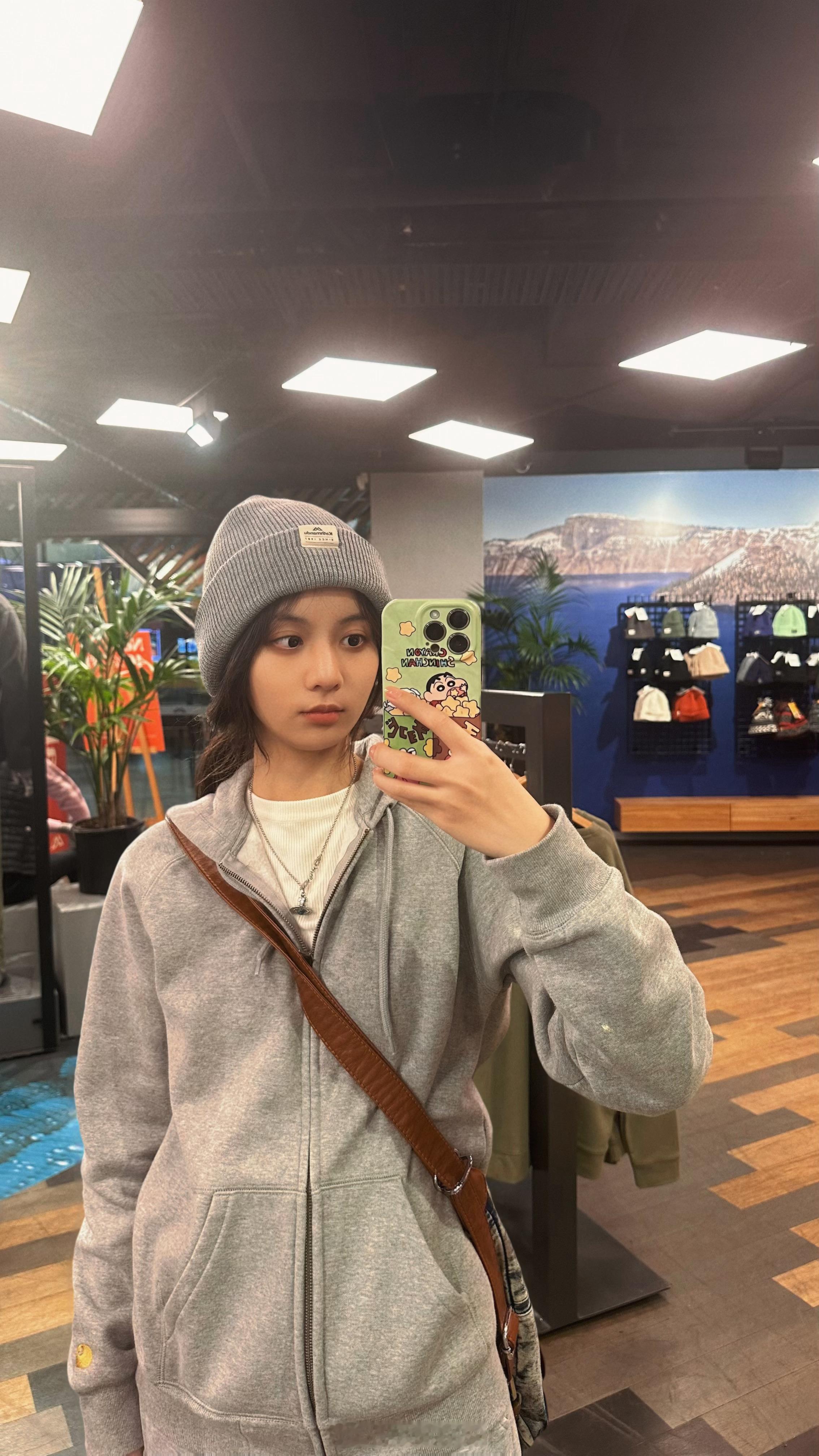 天选小男孩 ​​​