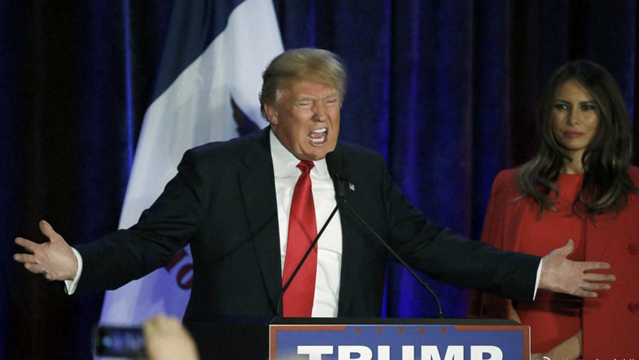 川普不仅是不装了，而是已经是迫不及待了。

刚刚抓住马杜罗，就宣布有美国的大型石