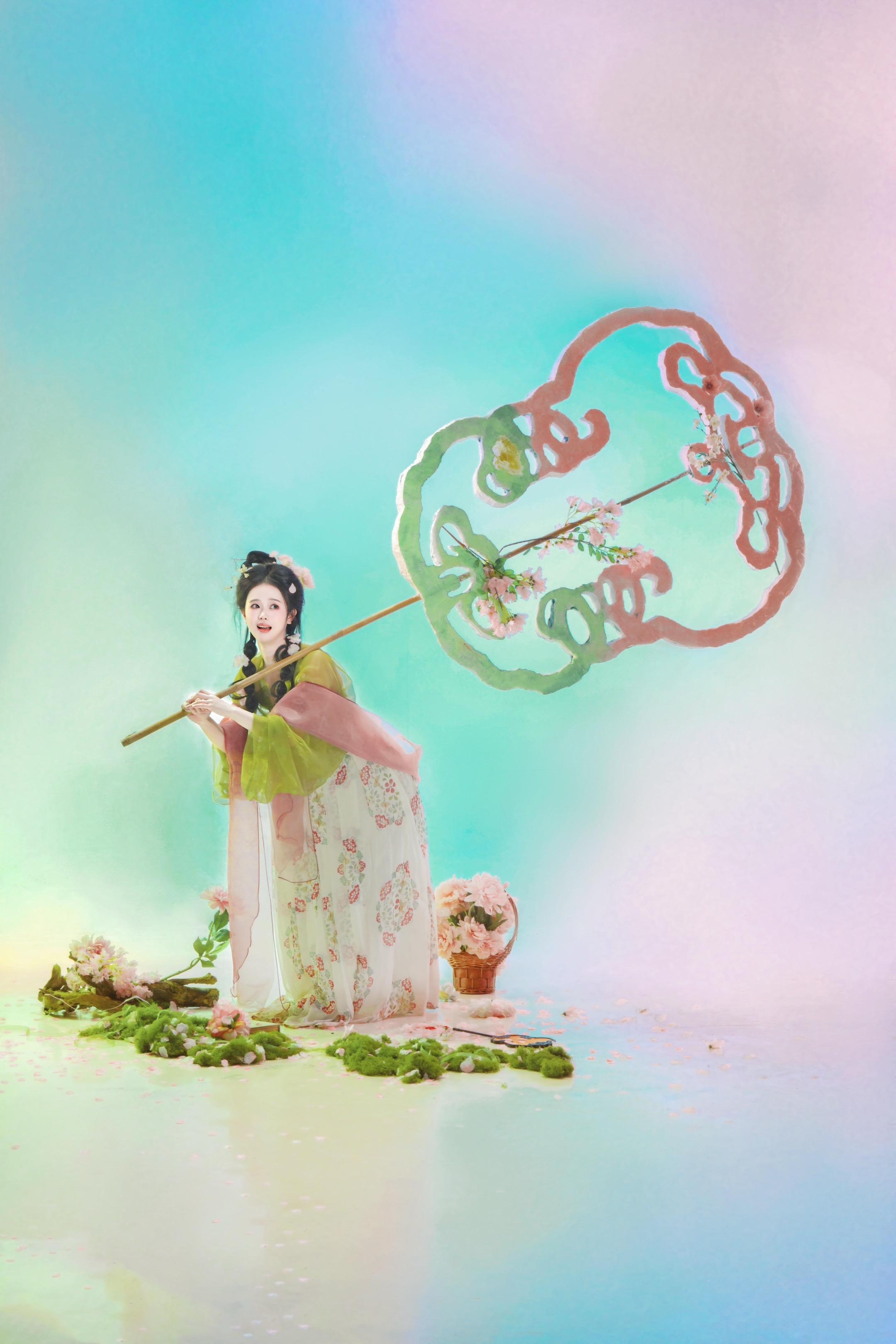 “本女侠这叫四两拨千斤”
