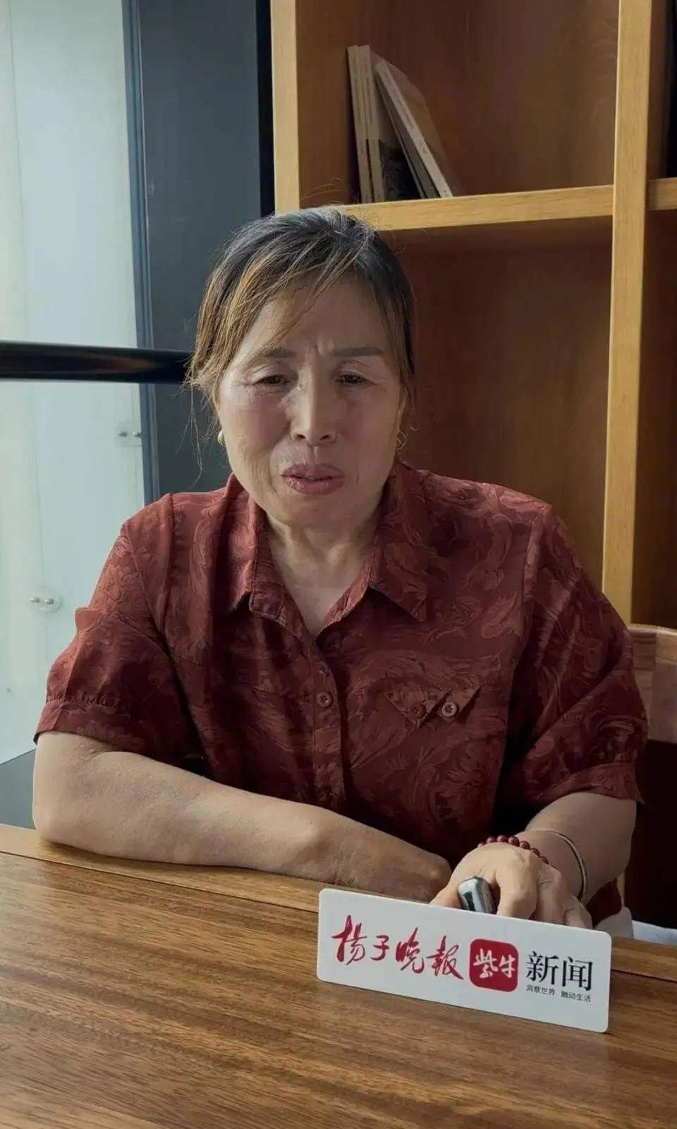 未成年求复合被拒，居然抱着女友跳河后独自爬上岸逃走？
女孩父母以为女儿私奔，七次