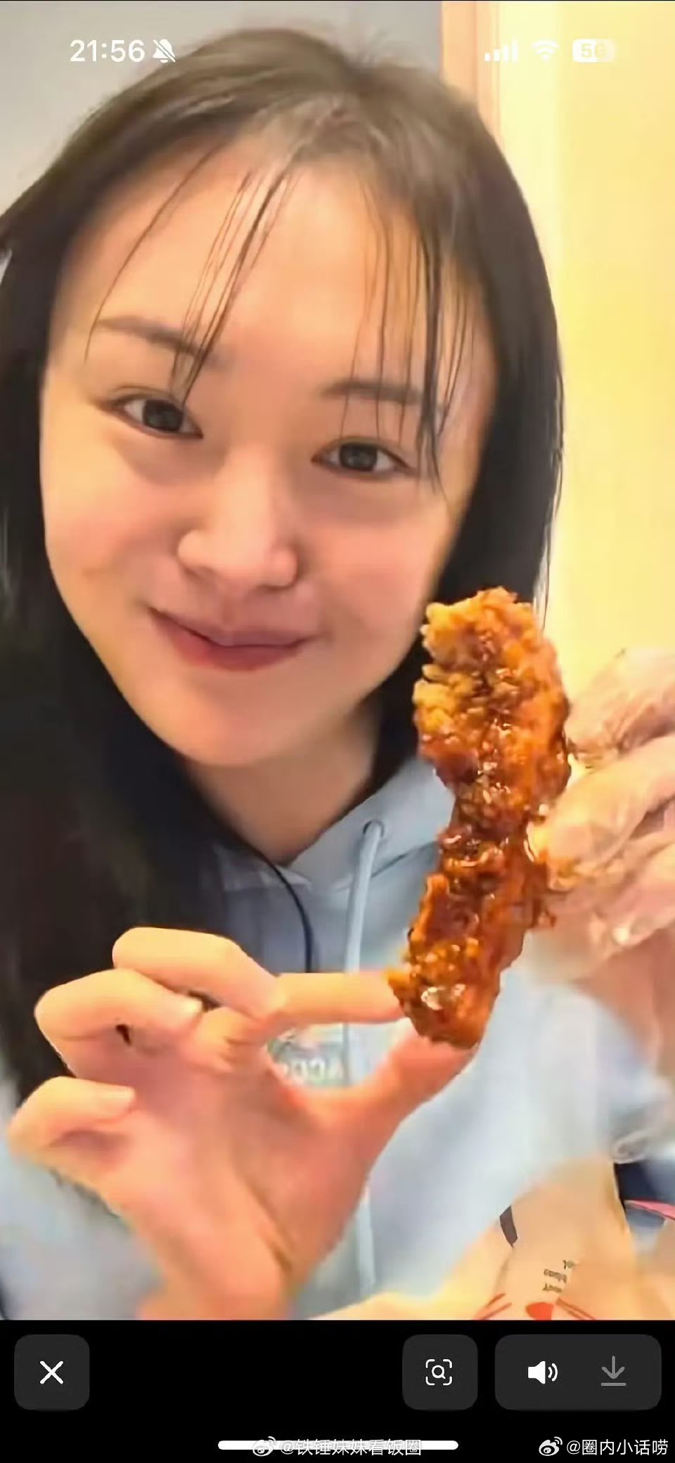 这是郑爽？状态看着怪怪的。仇人看见也释怀了。