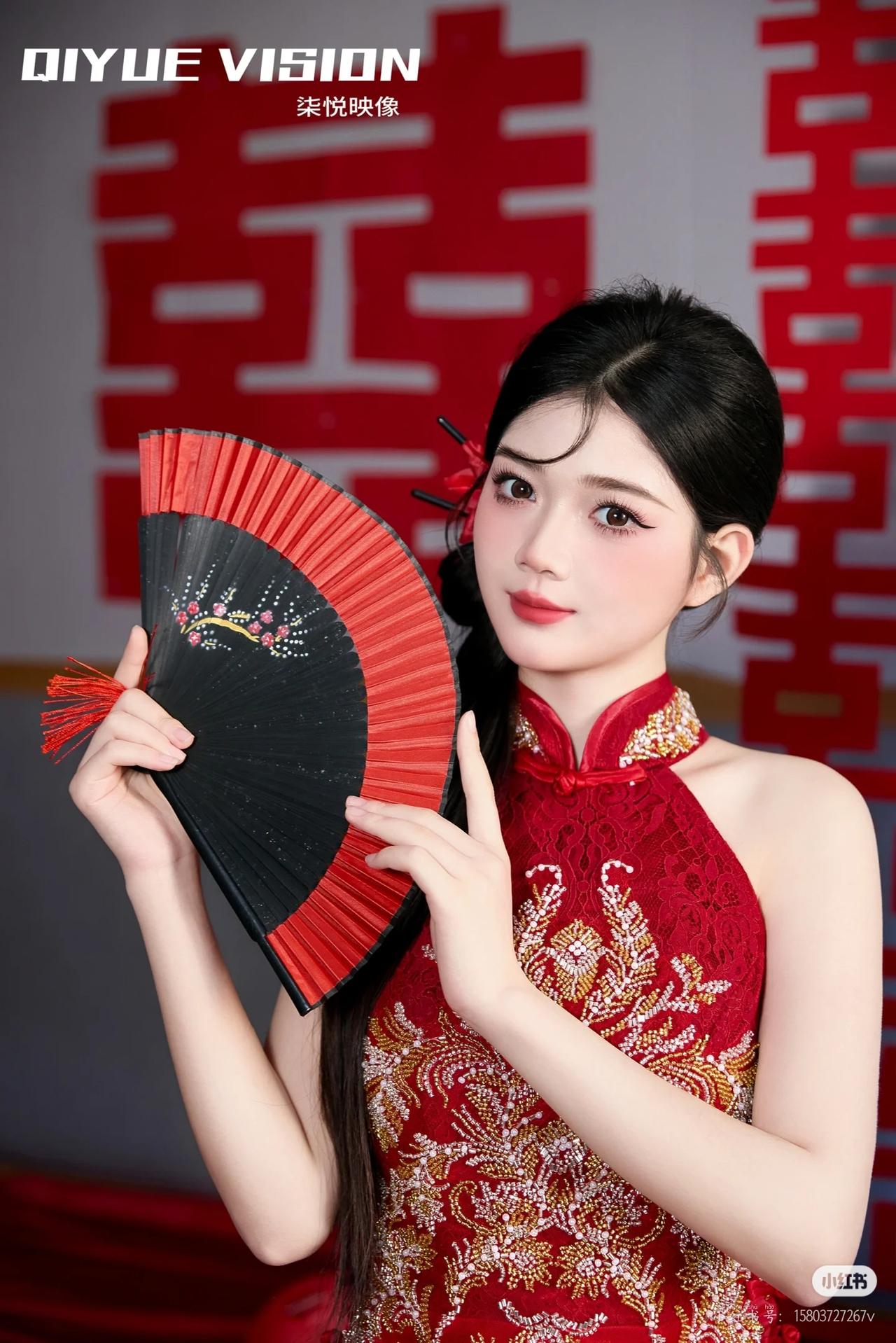 穿着旗袍上街，你能接受吗美女旗袍穿搭写真